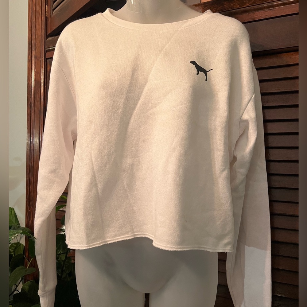 PINK VS white cropped crewneck